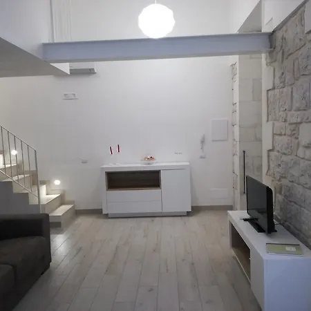 Holiday home Domus Rosae *