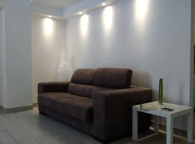 Domus Rosae 펜션 *